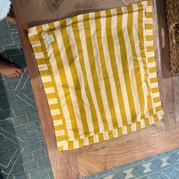 Rhode x West Elm Toulon Pillow Cover - Picture 3 of 3